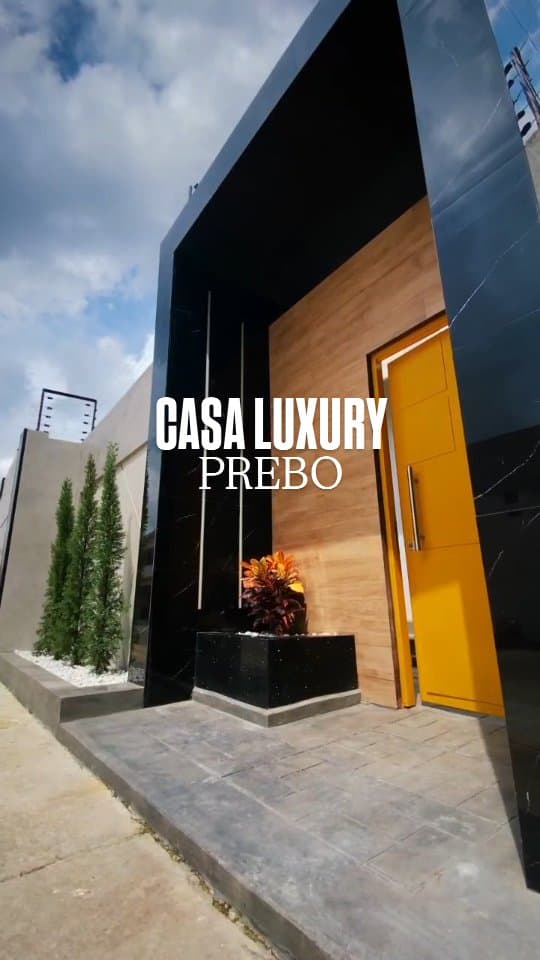 Casa Remodelada en Venta en Prebo II, Valencia