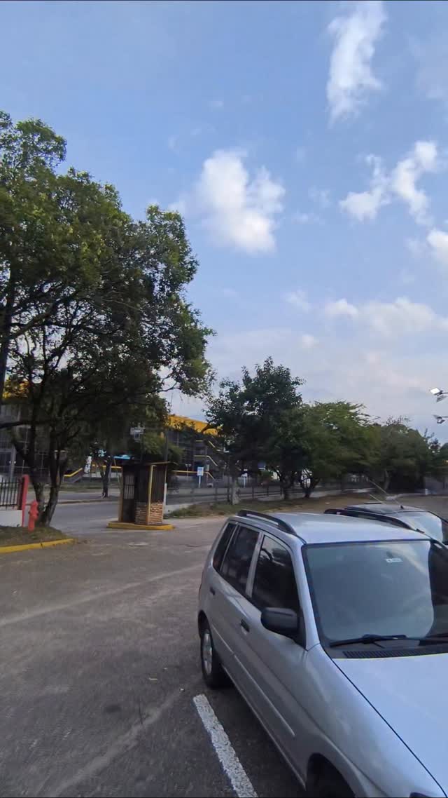 Local comercial en alquiler, C.C. Las Lomas, San Cristóbal - Imagen 1